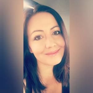 Meet your Posher, Angie